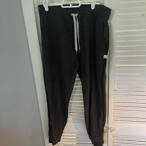 Vuori Joggers
